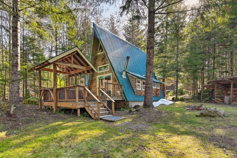 Hatfield Mccoy cabins