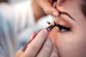 Elevate Your Look with Eyelash Extensions at SKN Cosmetic Surgery in Islamabad